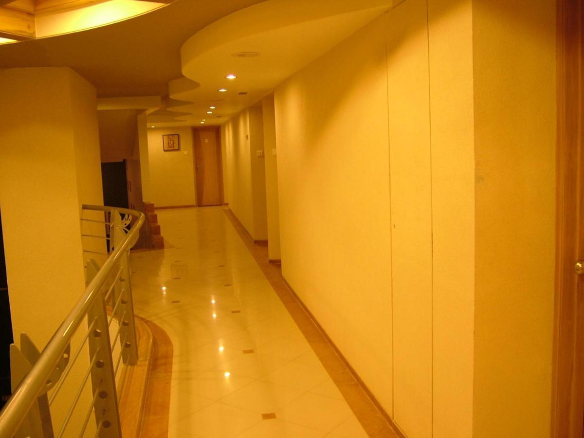 Hotel City Park, Solapur Ngoại thất bức ảnh