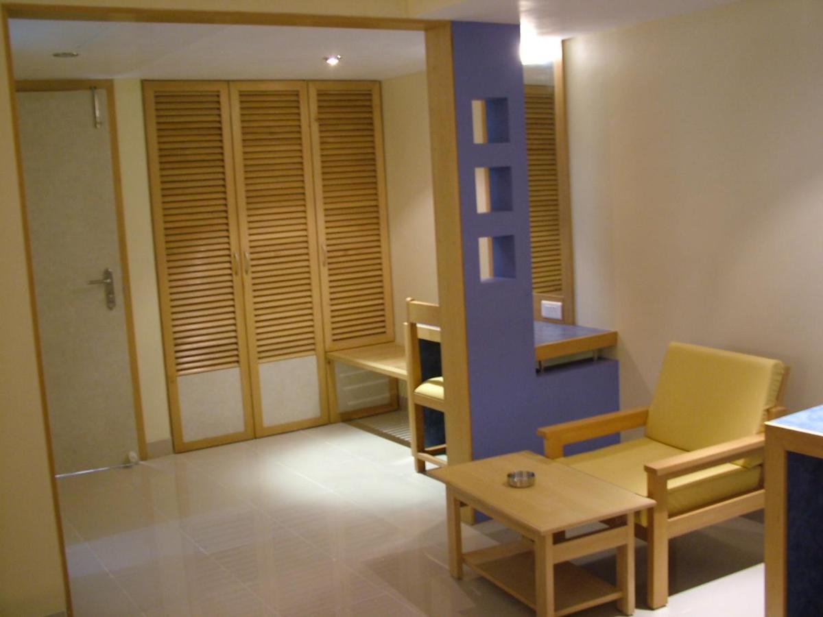 Hotel City Park, Solapur Ngoại thất bức ảnh